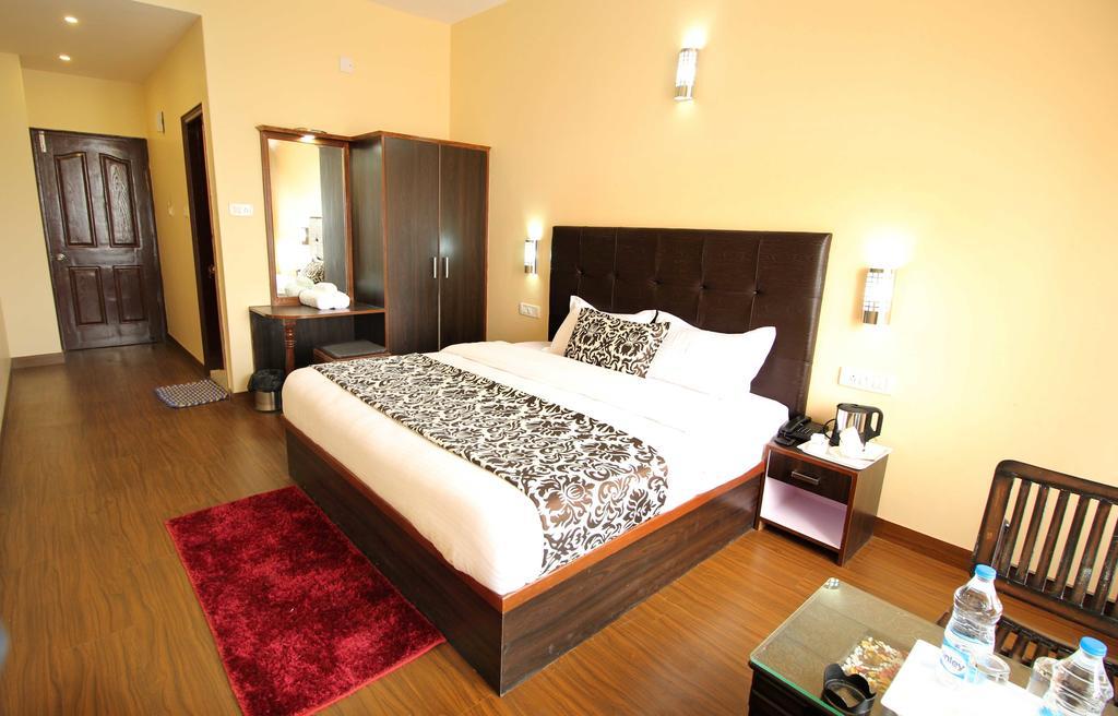 The Grand Welcome Shimla Exterior foto