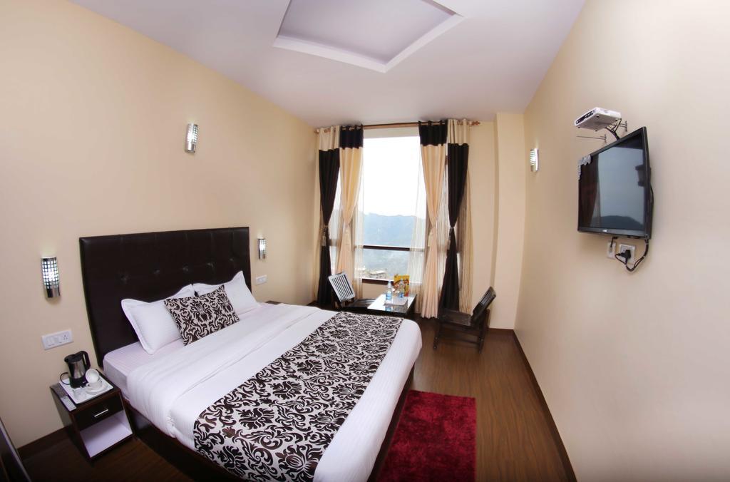 The Grand Welcome Shimla Exterior foto